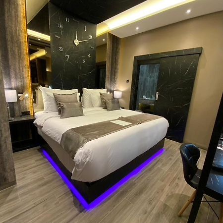 De Paris Hotel Medan Zewnętrze zdjęcie