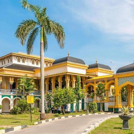 De Paris Hotel Medan Zewnętrze zdjęcie