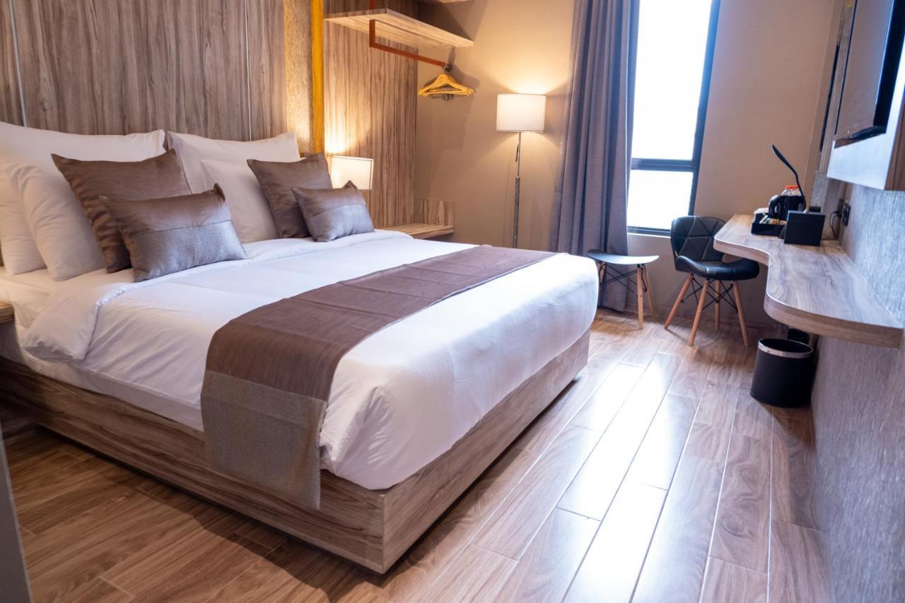 De Paris Hotel Medan Zewnętrze zdjęcie
