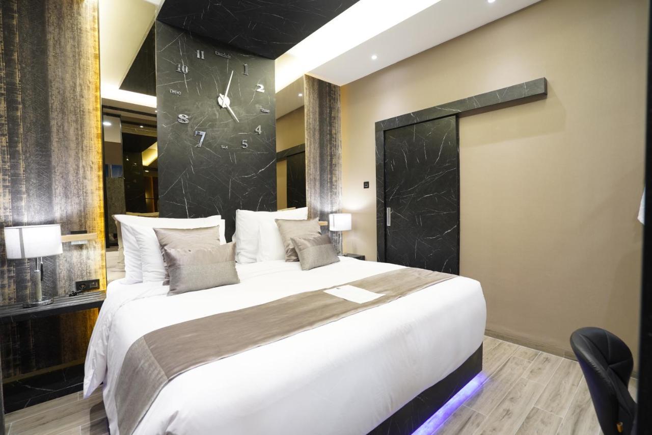 De Paris Hotel Medan Zewnętrze zdjęcie