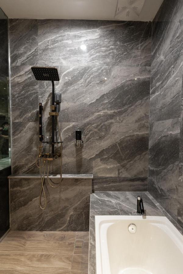 De Paris Hotel Medan Zewnętrze zdjęcie