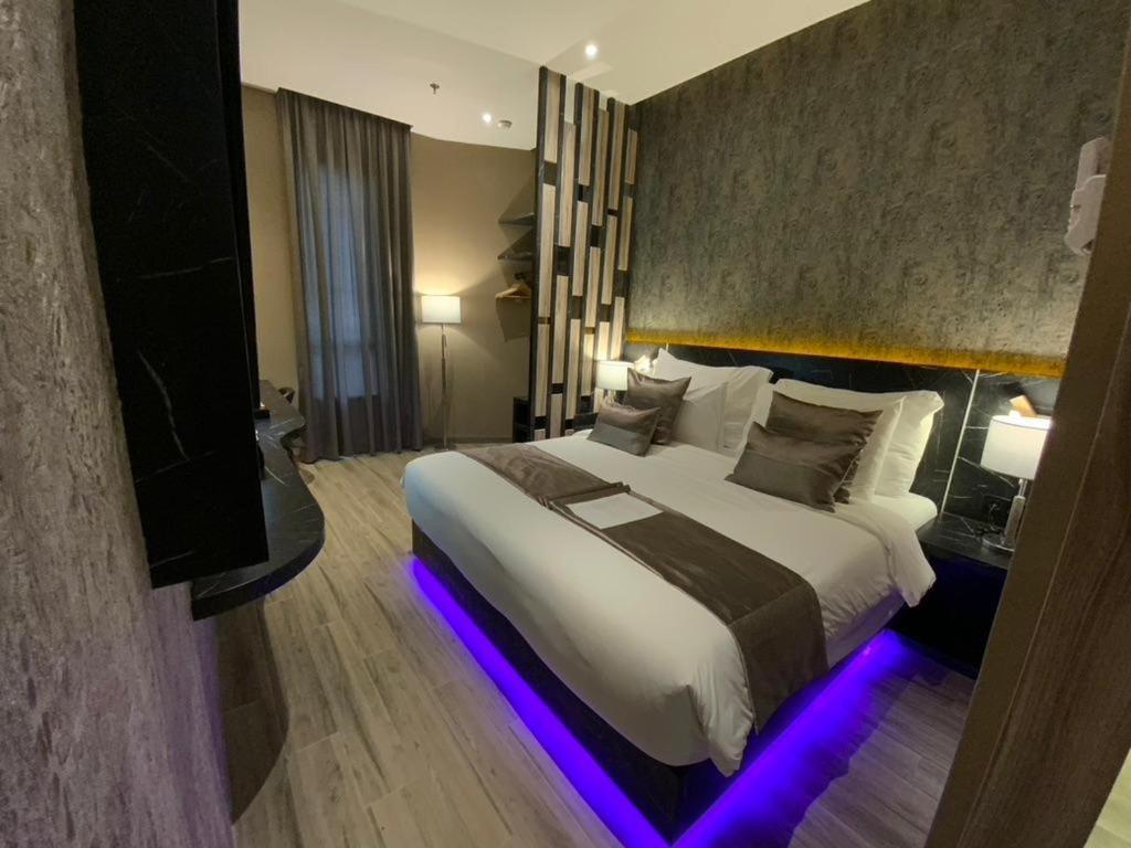 De Paris Hotel Medan Zewnętrze zdjęcie