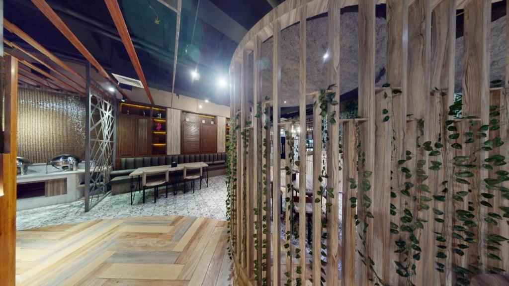 De Paris Hotel Medan Zewnętrze zdjęcie
