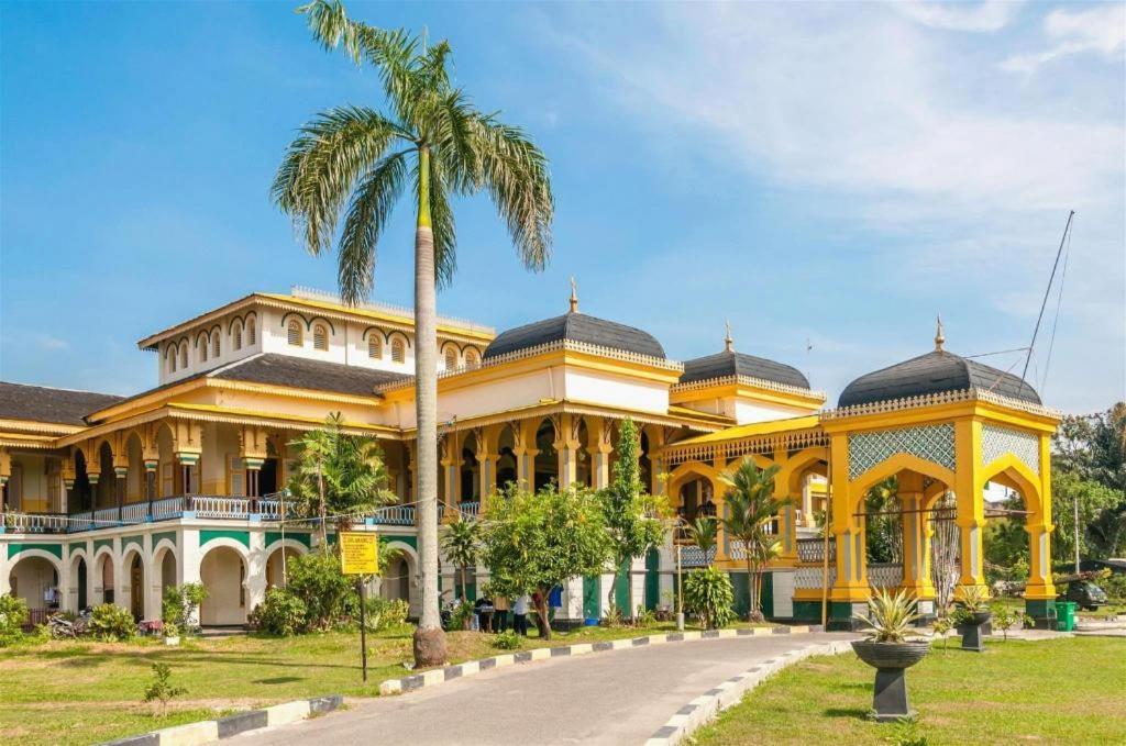 De Paris Hotel Medan Zewnętrze zdjęcie